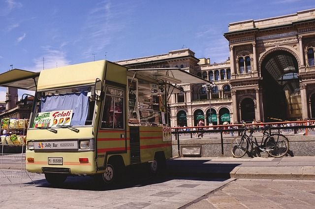 Jak uruchomić mobilny punkt gastronomiczny?